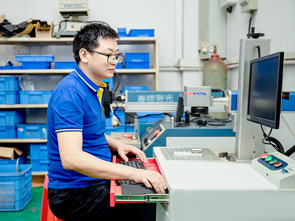 朗加精密-在線檢測